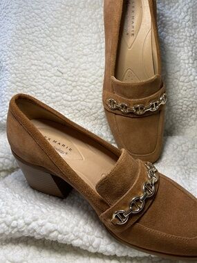 Alex Marie chunky heel, brown suede heel with gold chain detail size 9.5